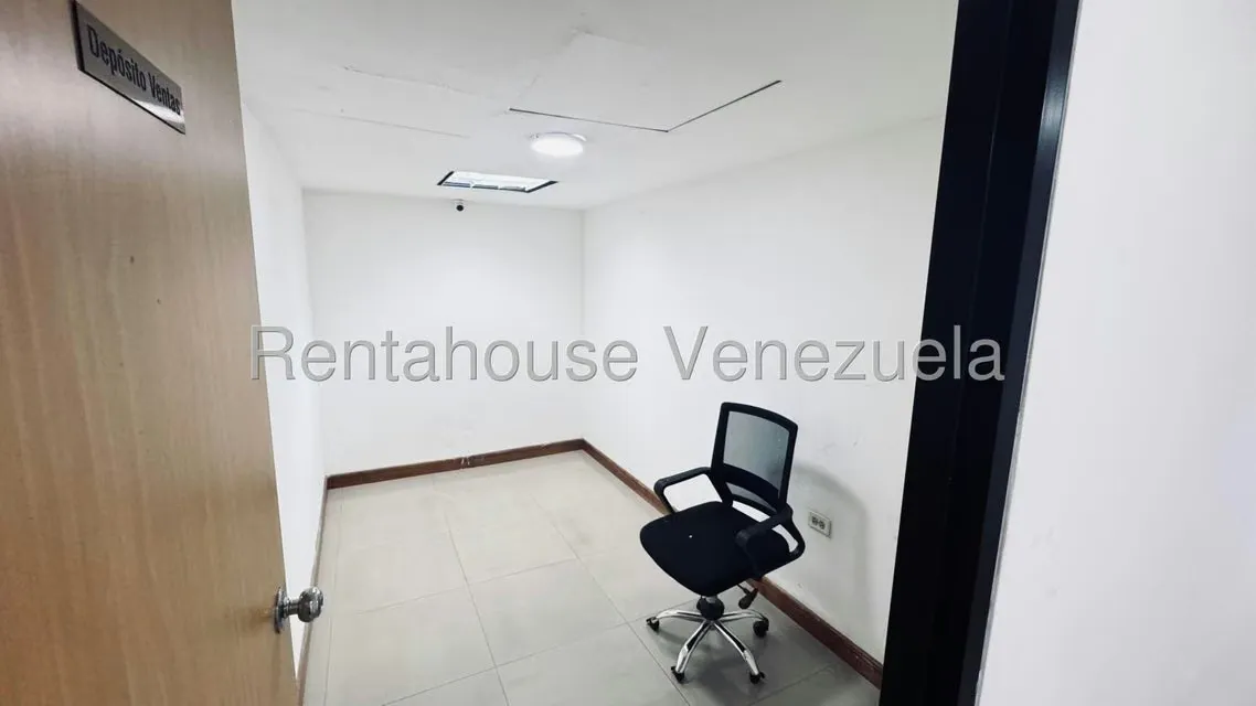 Oficina en Venta en El Rosal, Distrito Metropolitano - 30