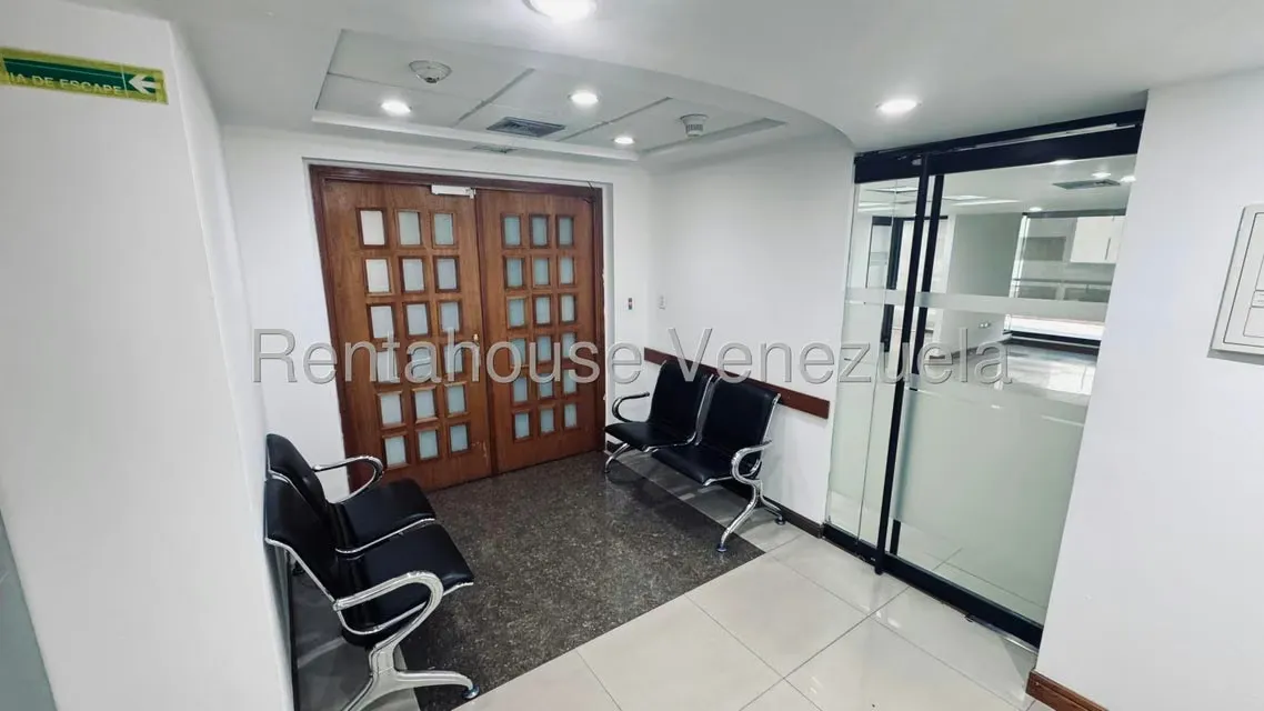 Oficina en Venta en El Rosal, Distrito Metropolitano - 10