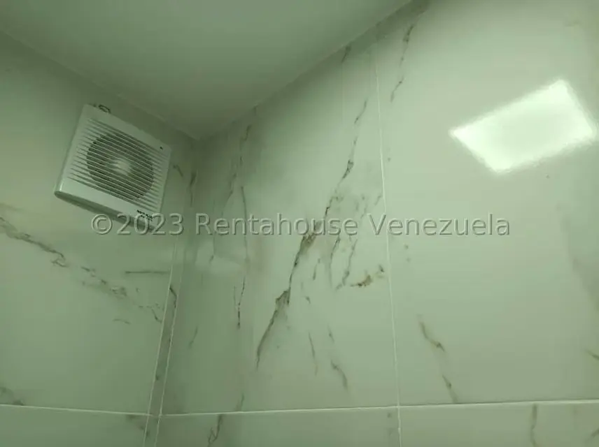 Consultorio Medico en Alquiler en Avenida Bolivar Norte, Carabobo - 12