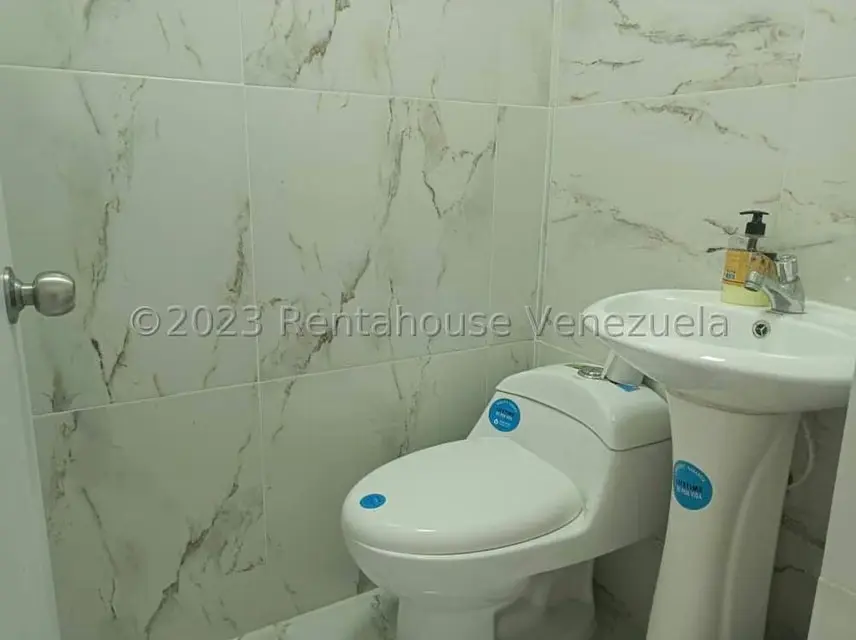Consultorio Medico en Alquiler en Avenida Bolivar Norte, Carabobo - 16