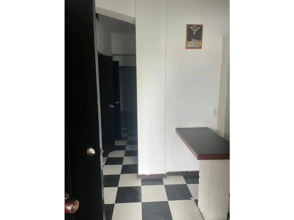 En Alquiler Local Comercial en Capitolio 107 mts2 - 9