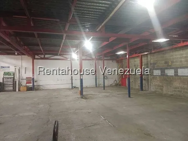 Galpon - Deposito en Venta en Sector Industrial Cloris, Miranda - 18