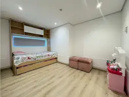 View 18