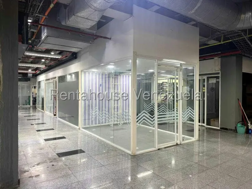 Local Comercial en Alquiler en Chacao, Distrito Metropolitano - 18