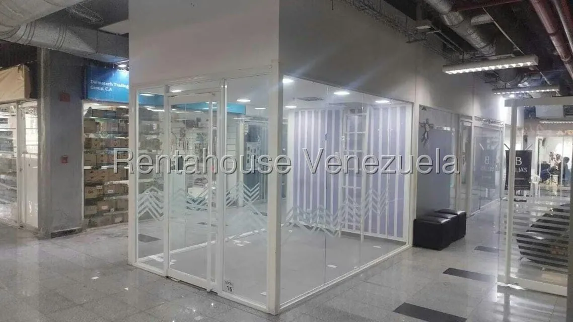 Local Comercial en Alquiler en Chacao, Distrito Metropolitano - 9