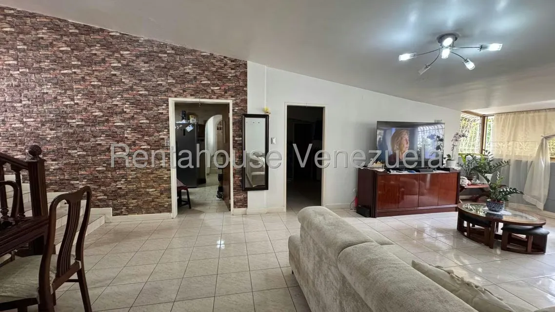 Casa (1 Nivel) en Venta en El Marques, Distrito Metropolitano - 28