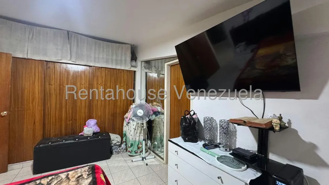 Casa (1 Nivel) en Venta en El Marques, Distrito Metropolitano - 41