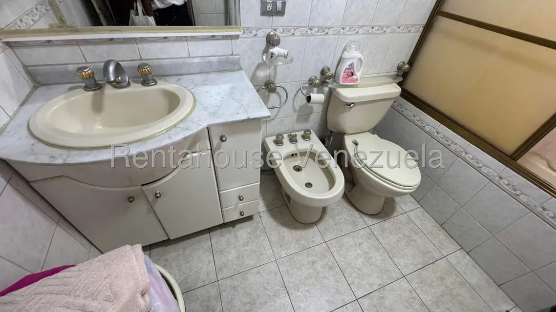 Casa (1 Nivel) en Venta en El Marques, Distrito Metropolitano - 45