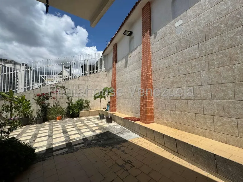 Casa (1 Nivel) en Venta en El Marques, Distrito Metropolitano - 10