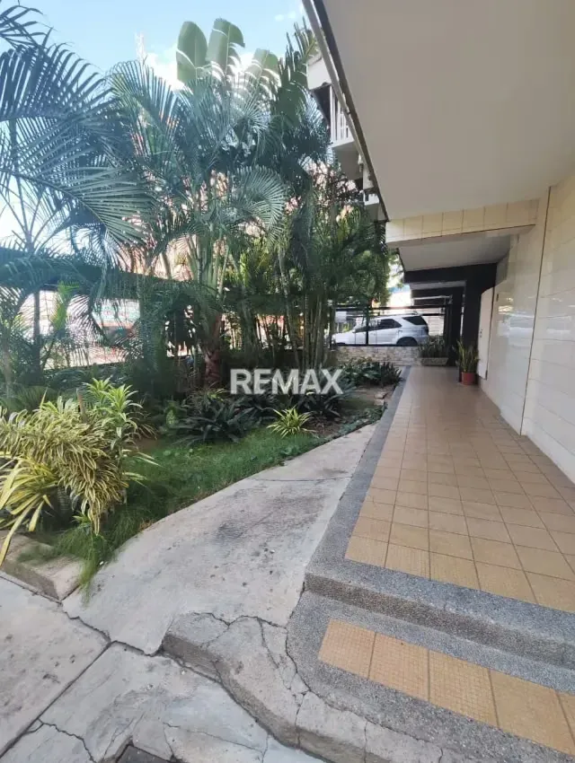 ACOGEDOR APARTAMENTO EN VENTA UBICADO EN LA URB CALICANTO - 2