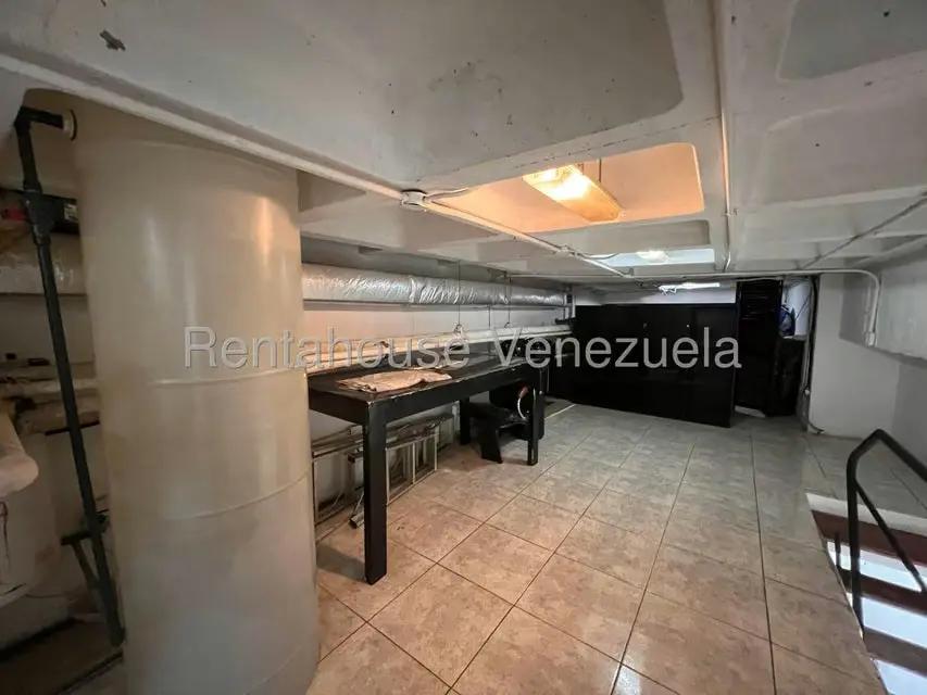 Local Comercial en Venta en La Castellana, Distrito Metropolitano - 16