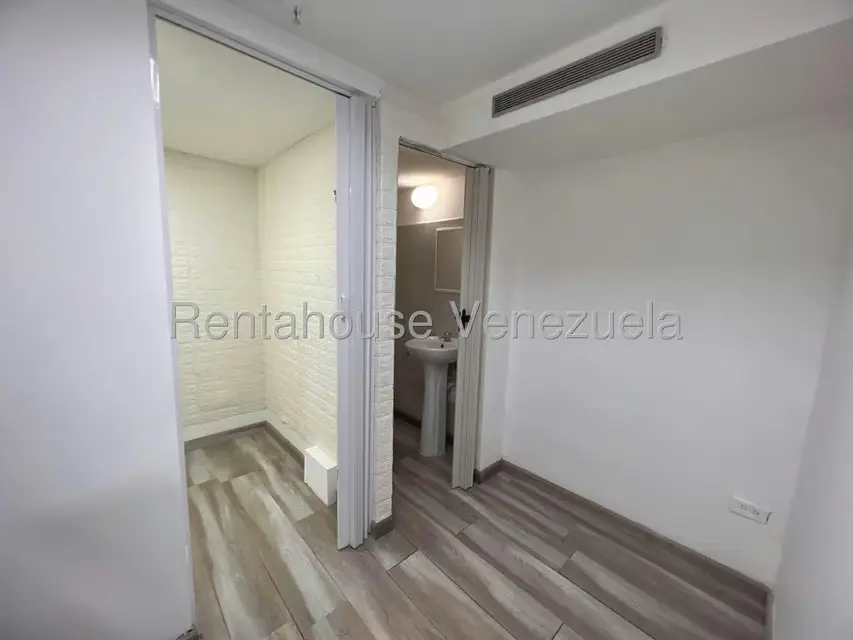 Local Comercial en Venta en La Castellana, Distrito Metropolitano - 8