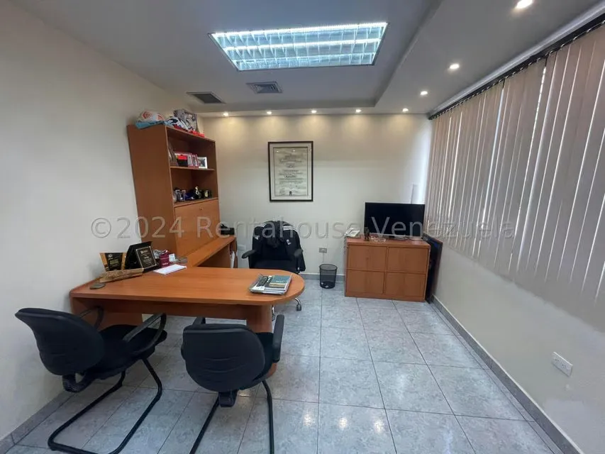 Local Comercial en Alquiler en Sabana Grande, Distrito Metropolitano - 5