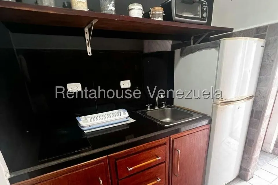 Apartamento (1 Nivel) en Alquiler en Bella Vista, Nueva Esparta - 5