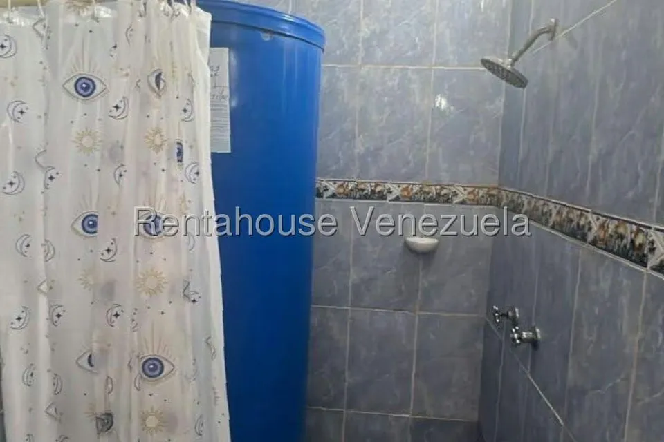 Apartamento (1 Nivel) en Alquiler en Bella Vista, Nueva Esparta - 9