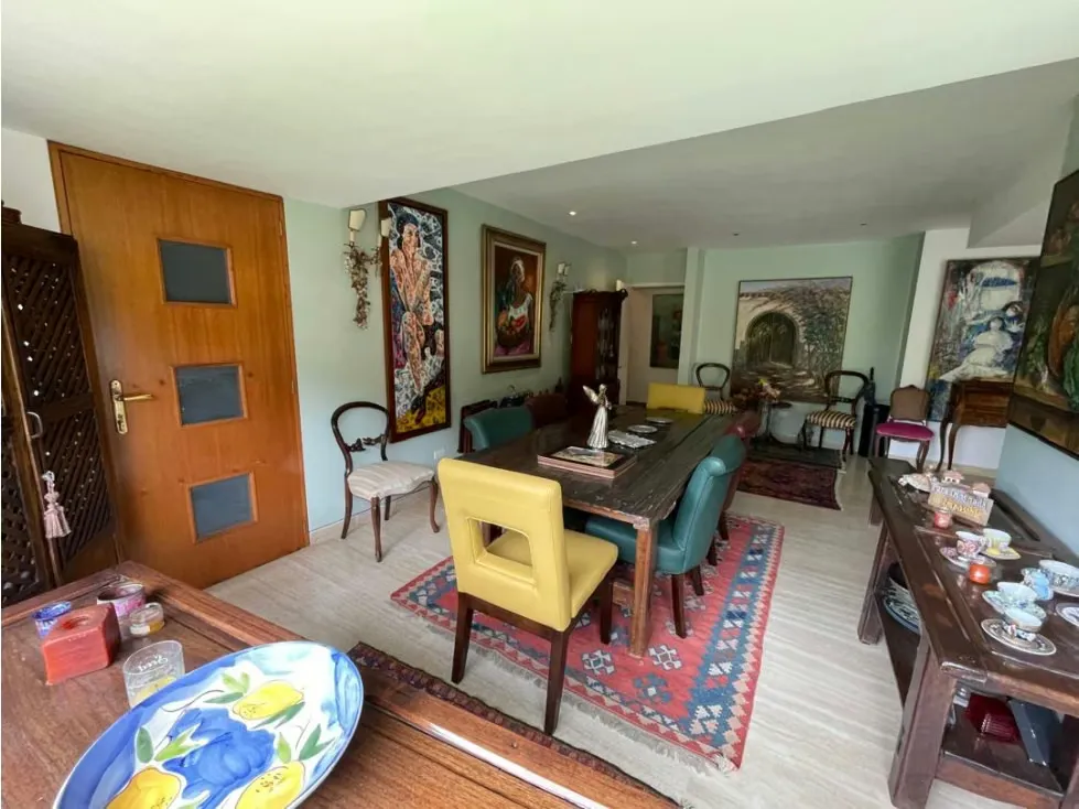 Vendo apartamento amoblado, 260 m2, Lomas de la Lagunita 5523 - 23