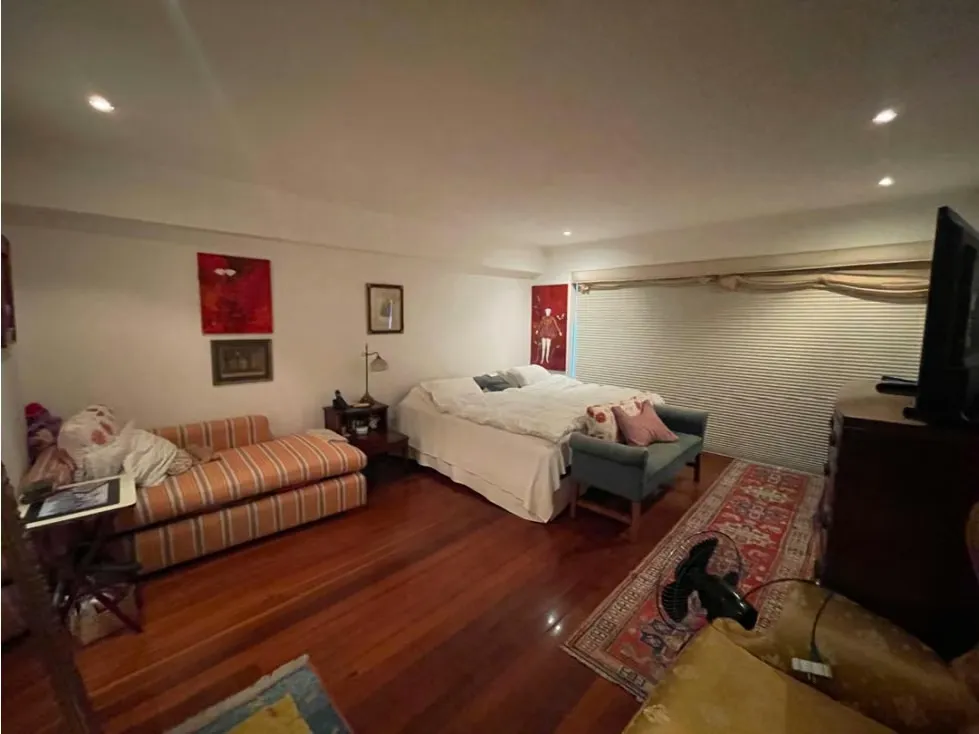 Vendo apartamento amoblado, 260 m2, Lomas de la Lagunita 5523 - 40