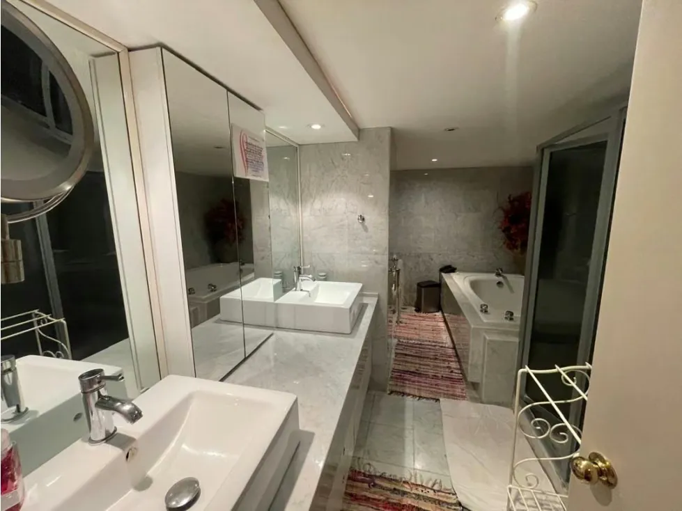 Vendo apartamento amoblado, 260 m2, Lomas de la Lagunita 5523 - 42