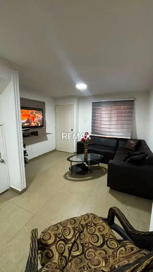TOWNHOUSE EN CAMINOS DE LA LAGUNITA III - 3