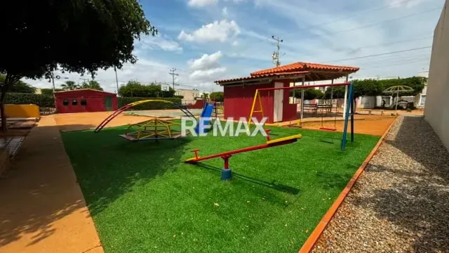 TOWNHOUSE EN CAMINOS DE LA LAGUNITA III - 4
