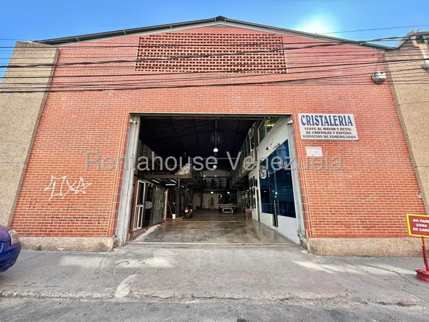 Local Comercial en Alquiler en Catia, Distrito Metropolitano
