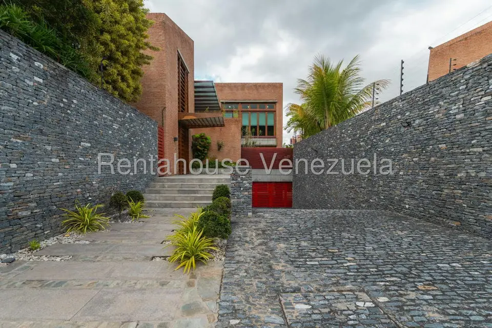 Casa (Multipes Niveles) en Venta en Los Chorros, Distrito Metropolitano - 11
