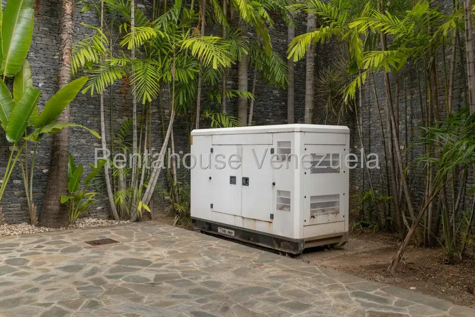 Casa (Multipes Niveles) en Venta en Los Chorros, Distrito Metropolitano - 112