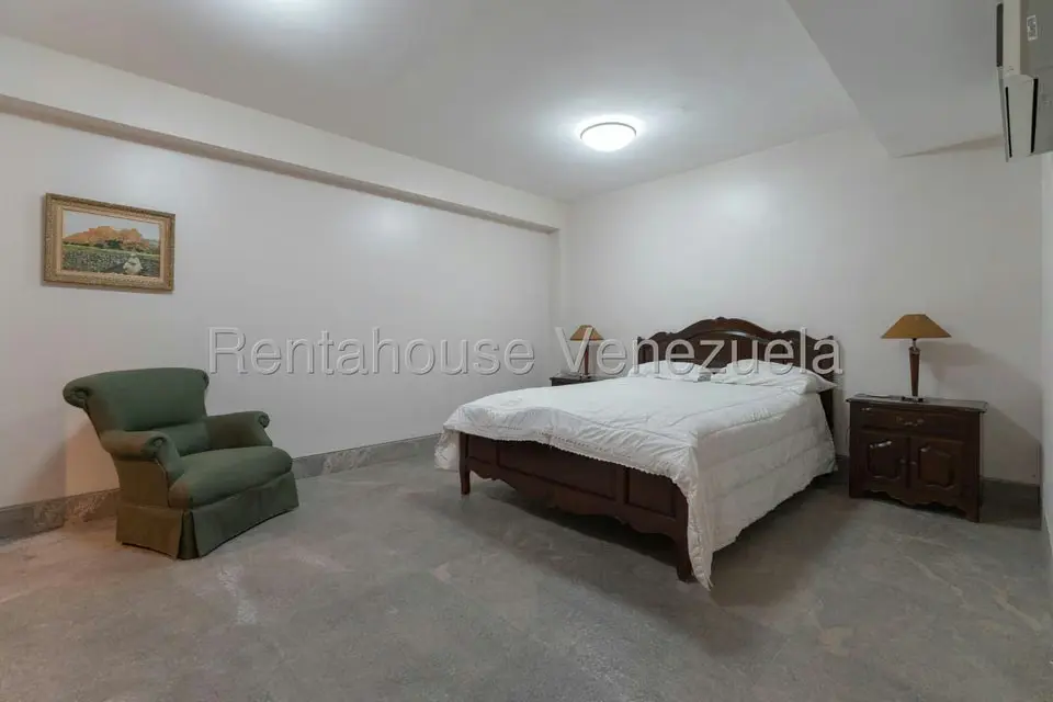 Casa (Multipes Niveles) en Venta en Los Chorros, Distrito Metropolitano - 116