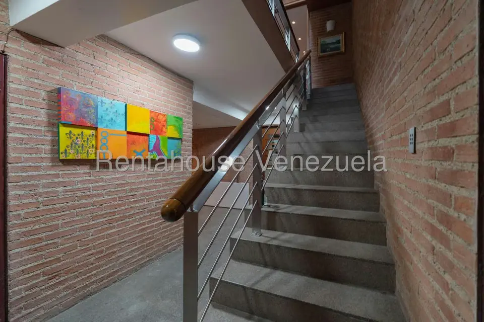 Casa (Multipes Niveles) en Venta en Los Chorros, Distrito Metropolitano - 118