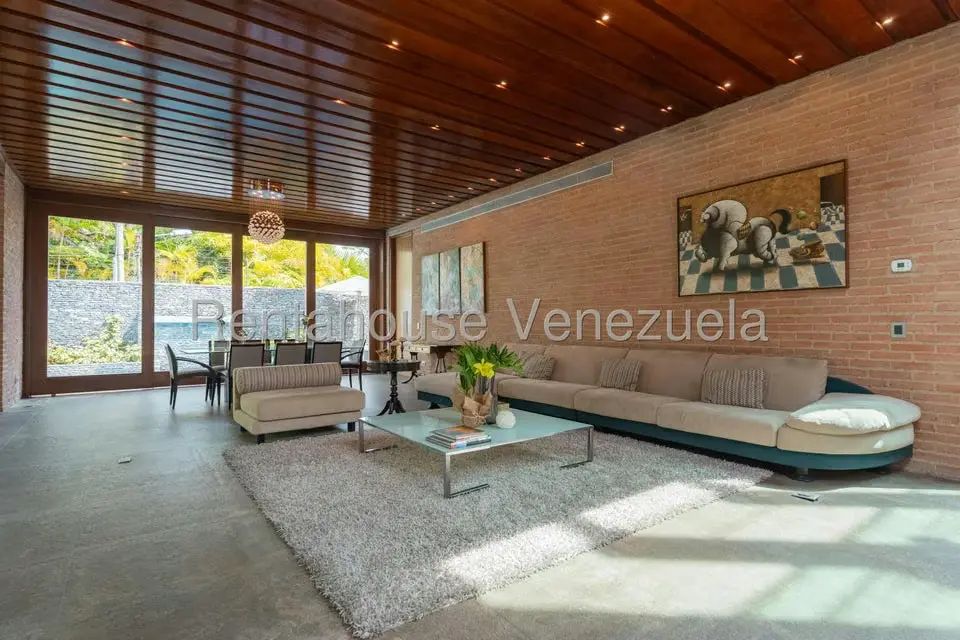 Casa (Multipes Niveles) en Venta en Los Chorros, Distrito Metropolitano - 24