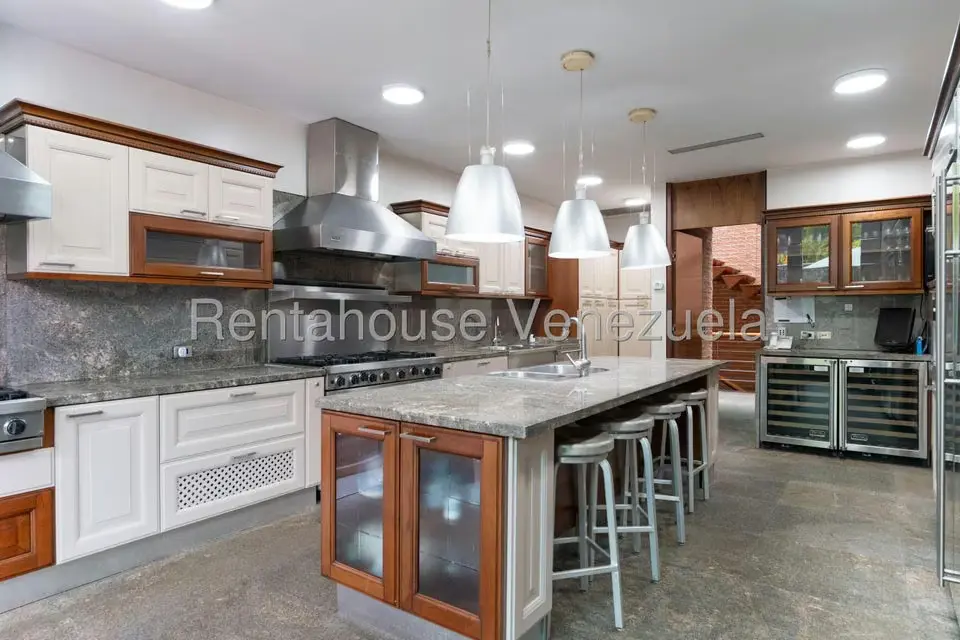 Casa (Multipes Niveles) en Venta en Los Chorros, Distrito Metropolitano - 40