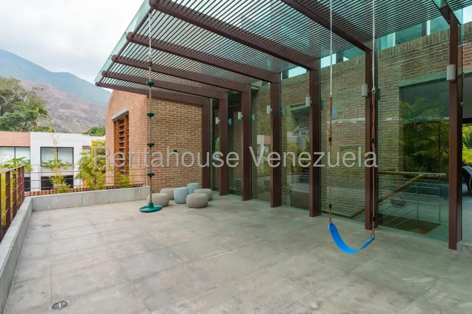 Casa (Multipes Niveles) en Venta en Los Chorros, Distrito Metropolitano - 76