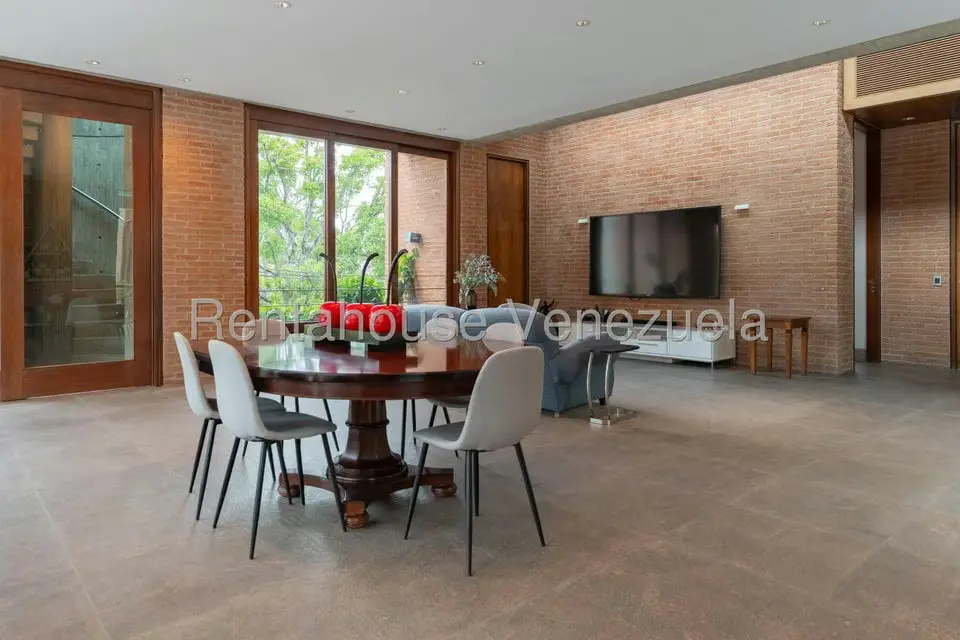 Casa (Multipes Niveles) en Venta en Los Chorros, Distrito Metropolitano - 87