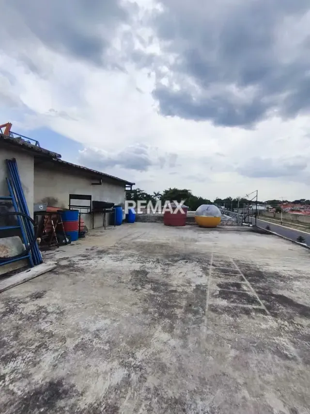 Se vende centro comercial ubicado en Cagua eatado Aragua - 6