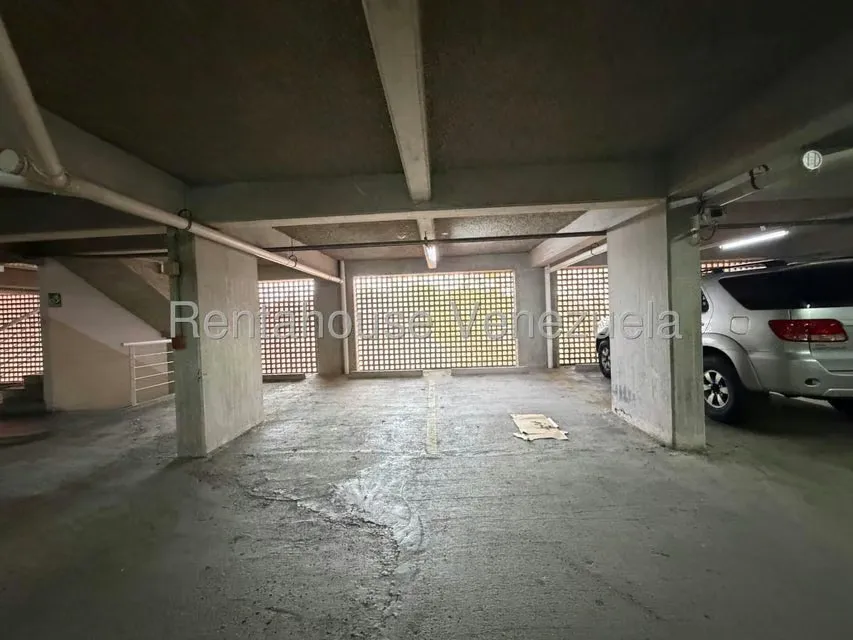 Apartamento (1 Nivel) en Venta en Lomas de La Lagunita, Distrito Metropolitano - 15