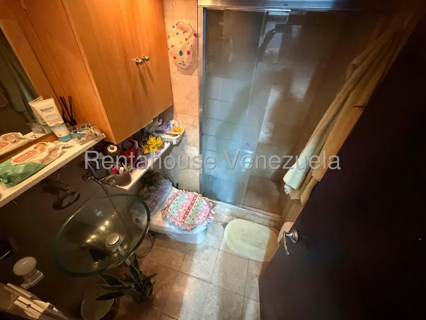 Apartamento (1 Nivel) en Venta en Lomas de La Lagunita, Distrito Metropolitano - 17