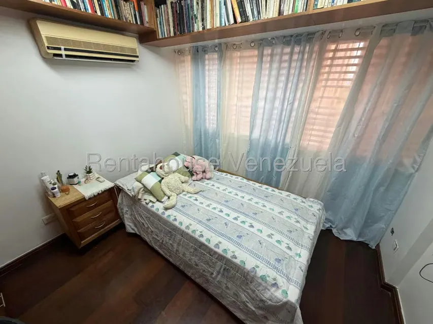 Apartamento (1 Nivel) en Venta en Lomas de La Lagunita, Distrito Metropolitano - 20