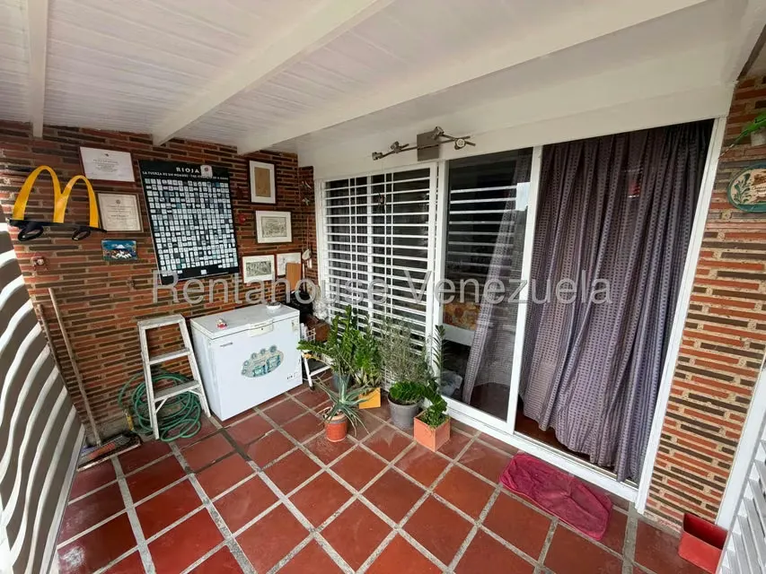 Apartamento (1 Nivel) en Venta en Lomas de La Lagunita, Distrito Metropolitano - 6