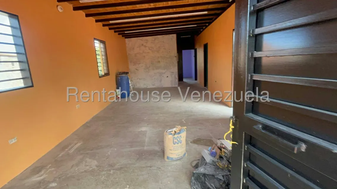 Apartamento (1 Nivel) en Alquiler en Valle Hondo, Lara - 5
