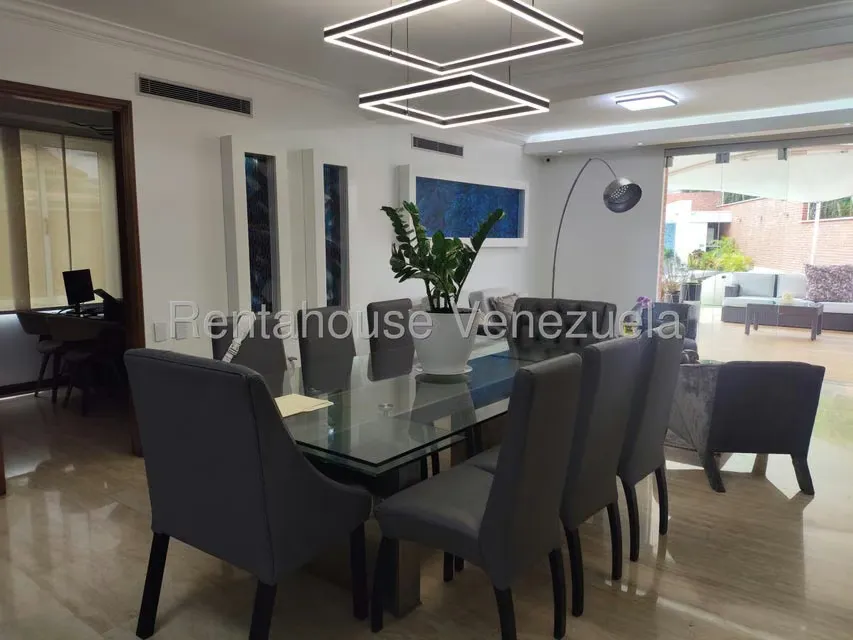 Casa (1 Nivel) en Venta en Lomas de La Lagunita, Distrito Metropolitano - 16
