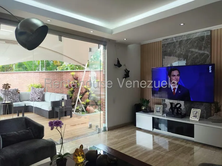 Casa (1 Nivel) en Venta en Lomas de La Lagunita, Distrito Metropolitano - 22