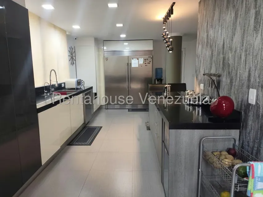 Casa (1 Nivel) en Venta en Lomas de La Lagunita, Distrito Metropolitano - 27
