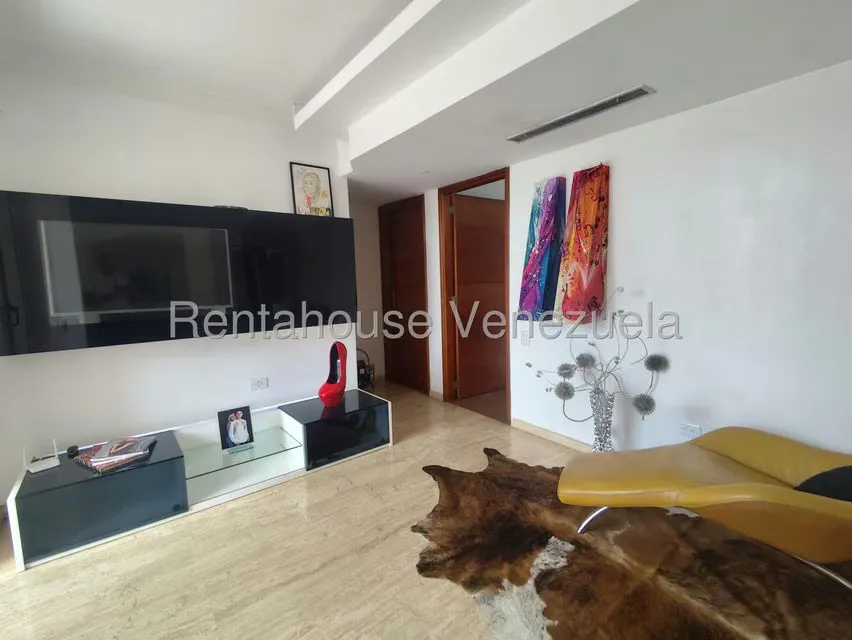 Casa (1 Nivel) en Venta en Lomas de La Lagunita, Distrito Metropolitano - 33