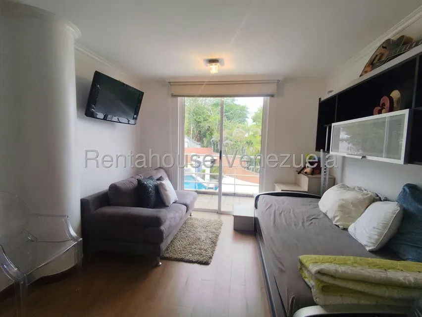 Casa (1 Nivel) en Venta en Lomas de La Lagunita, Distrito Metropolitano - 46