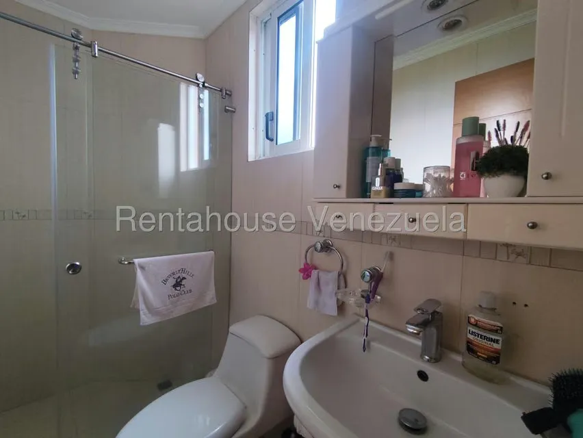 Casa (1 Nivel) en Venta en Lomas de La Lagunita, Distrito Metropolitano - 48