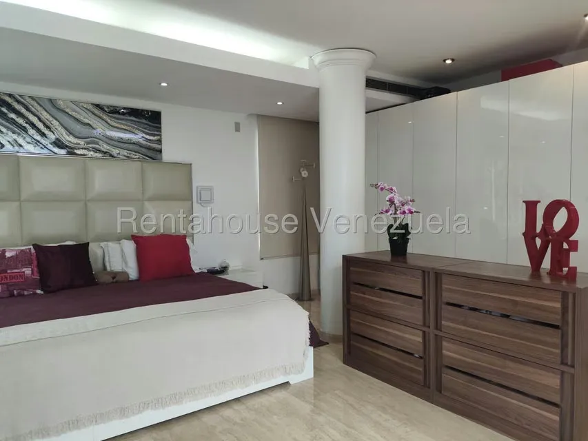 Casa (1 Nivel) en Venta en Lomas de La Lagunita, Distrito Metropolitano - 57