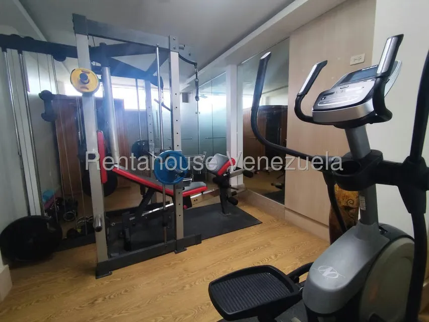 Casa (1 Nivel) en Venta en Lomas de La Lagunita, Distrito Metropolitano - 69