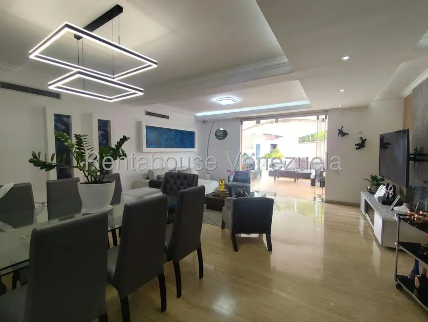 Casa (1 Nivel) en Venta en Lomas de La Lagunita, Distrito Metropolitano - 10