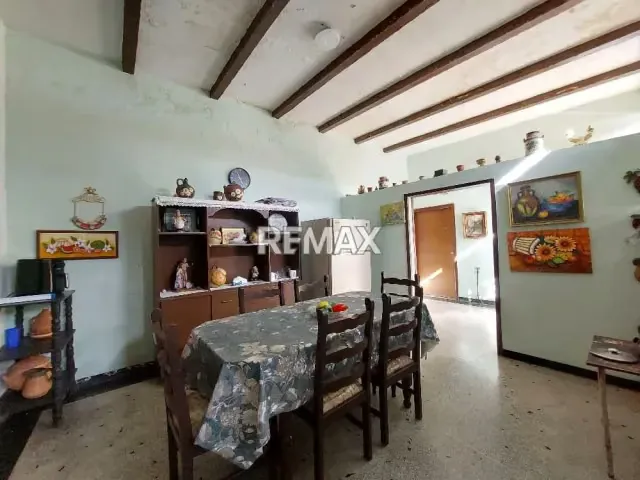 Casa en venta a Pie de Calle Ubicación ESTRATÉGICA! La Concordia - 10