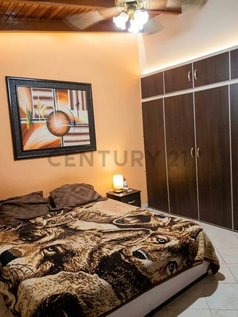 Casa en venta en Puerto La Cruz, urbanización Canta Claro. - 10